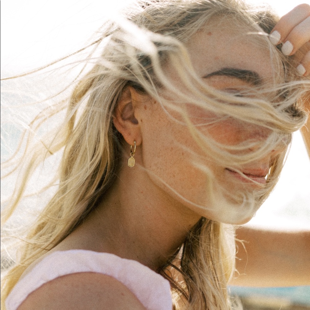 Meet your Posher, Toni